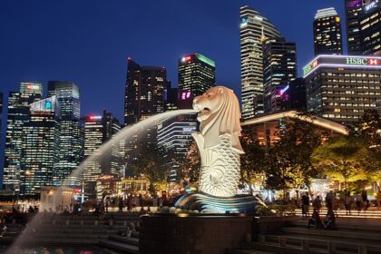 Beautiful statue of merlion in Singapore a shoppers shopping haven in Asia