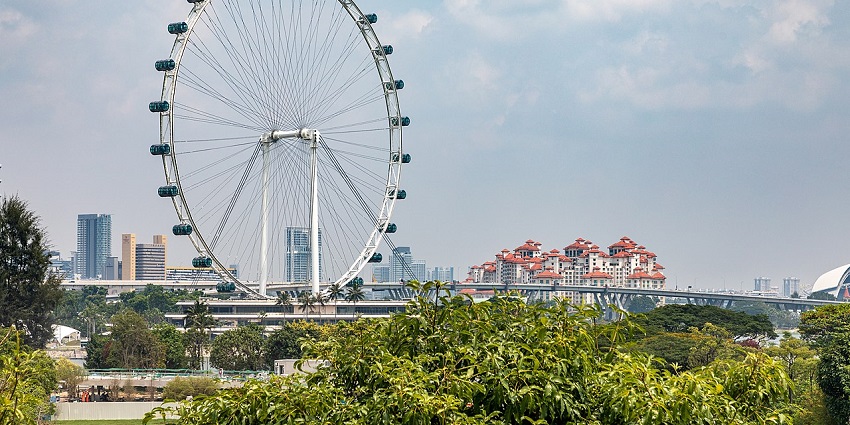 View of the Singapore Flyer from above, offering the best ways to cherish your love.