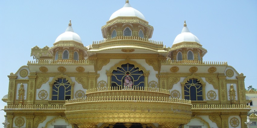 Shirdi Sai Baba Mandir is a spiritual retreat in Kasauli where you can pay reverences to Sai Baba of Shirdi