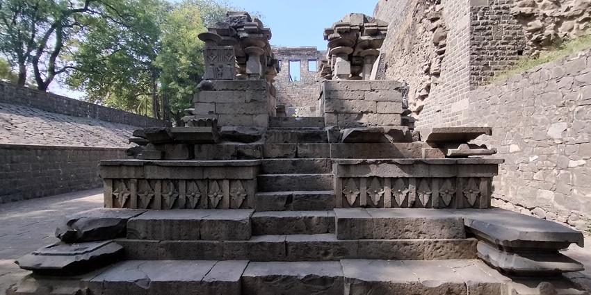 Bhuikot Fort in Solapur features historic architecture, watchtowers, and a temple