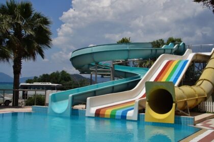 The Splash Water Park Ahmedabad features various high-speed slides and water rides