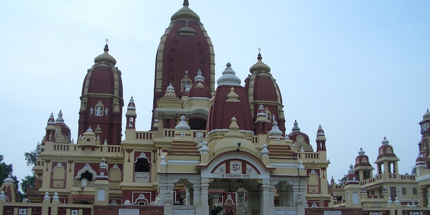 Visit the Sri Lakshmi Narayana Temple, a tourist attraction near the Rashtrapati Bhavan Museum