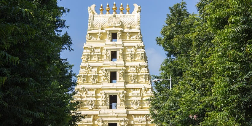 Ornate Gopuram marking the entrance to the sacred Srisailam temple, a major pilgrimage site in Andhra Pradesh.