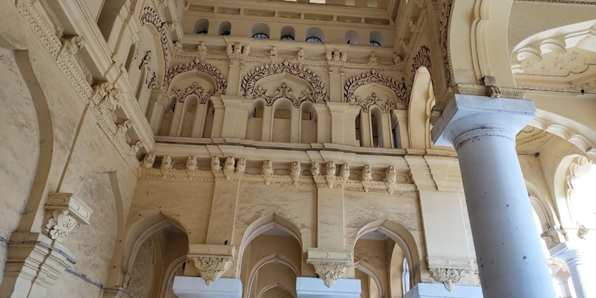 Srivari Museum is among the best places to visit in Tirumala for history enthusiasts.
