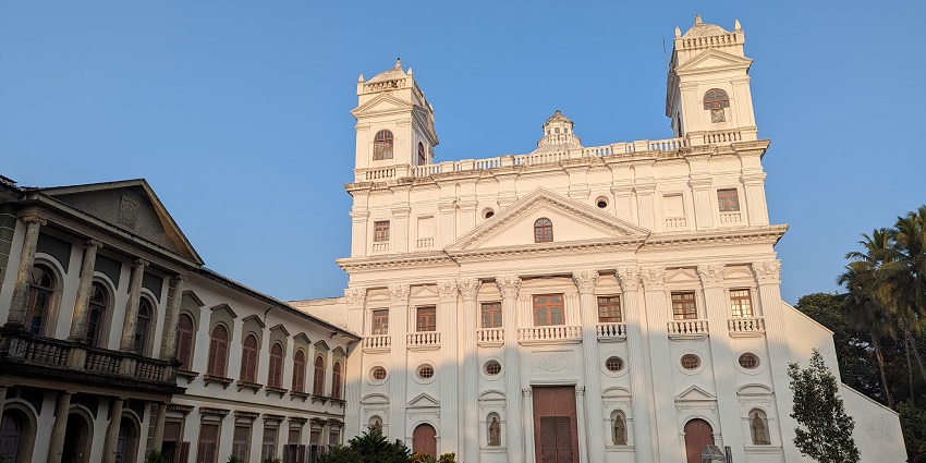 St. Cajetan Church is one of the most amazing places to visit in Panjim for travellers.