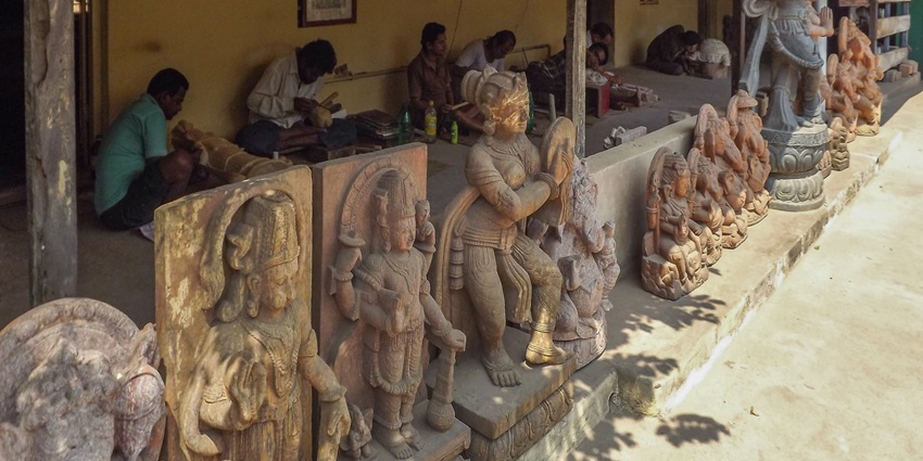 Artisans at work at the Sudarshan Craft Museum, an attraction near Lokanatha Temple.