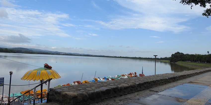 Sukhna Lake is one of the best places to visit near Chandigarh Architecture Museum