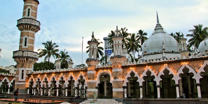 One of the oldest, this mosque offers a glimpse into the various cultural influences on the country