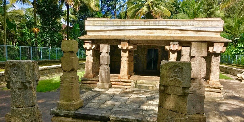 Sultan Bathery, a historic watchtower, is a must-visit place near the zoo in Mangalore.