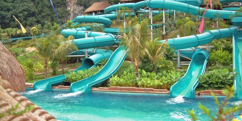 Sun City Amusement Park is one of the famous water parks in Amritsar with thrilling rides