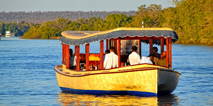 Enjoy the scenic views with a serene river setup on your trip to the state of Goa.