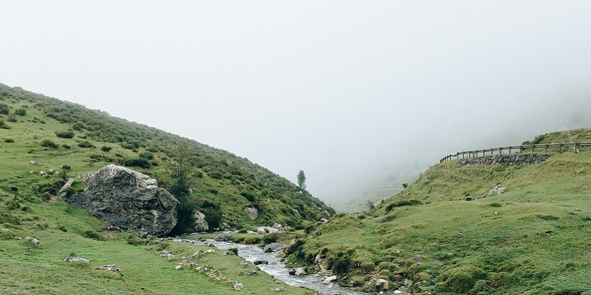 An image of Saputara is a beautiful hill station on the border of Gujarat and Maharashtra.