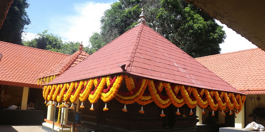 Suryanarayana Temple is one of the best temples in Thalassery for travellers to explore.