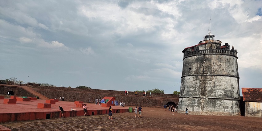 Walk through the bylanes of history at Fort Aguada when wondering what to do in Goa with family