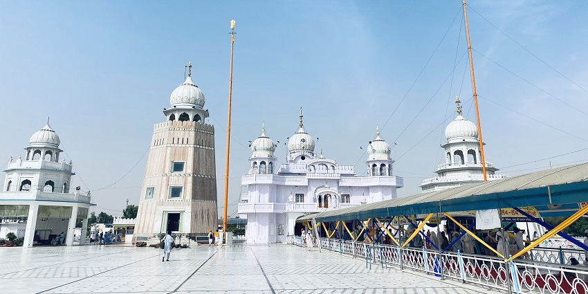 Takht Sri Damdama Sahib is a place to plan a religious visit to for a spiritual experience.