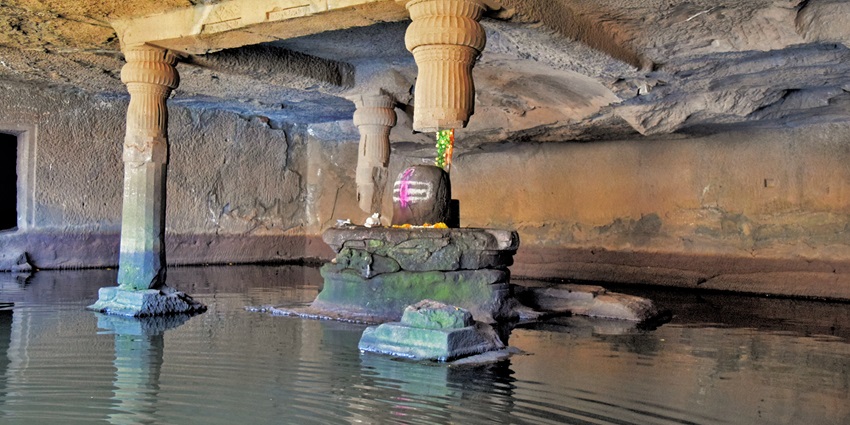 The Tapovan Caves and hills near Babadham Temple are full of greenery and other colours.