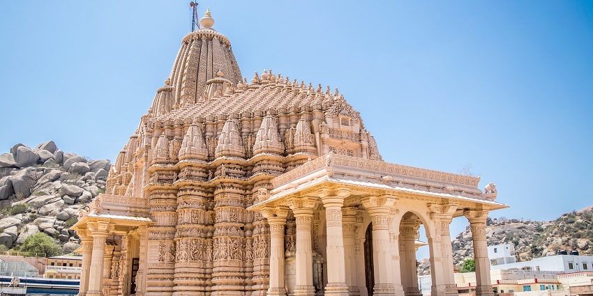 Taranga Hills is one of the significant places near Ahmedabad for weekend getaways.