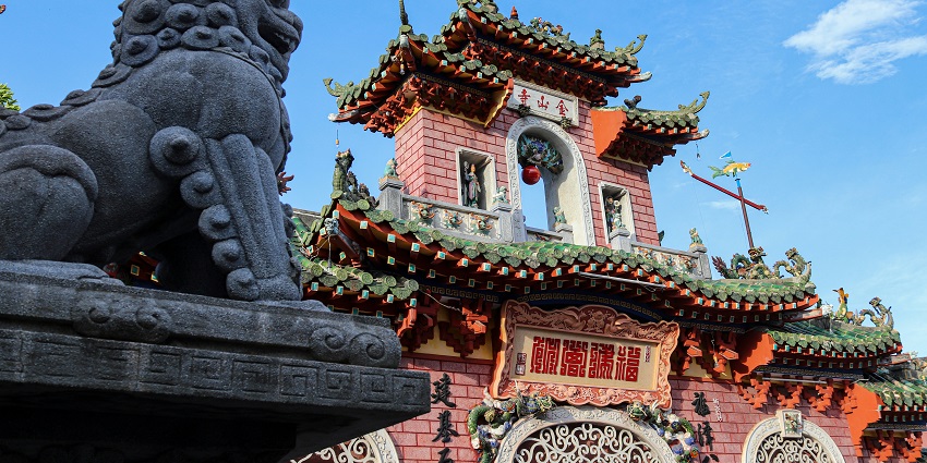 Visiting the iconic Temple Of Literature is one of the best things to do in Hanoi.