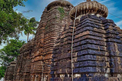 Explore the temples in Vizianagaram with their serene atmosphere and antique architecture.