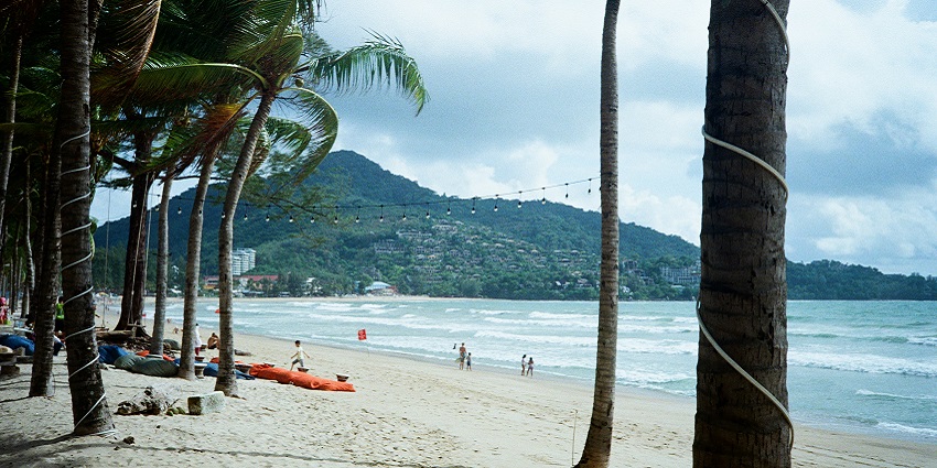 The diverse group of islands offer a perfect setting for Valentine’s Day in Thailand.
