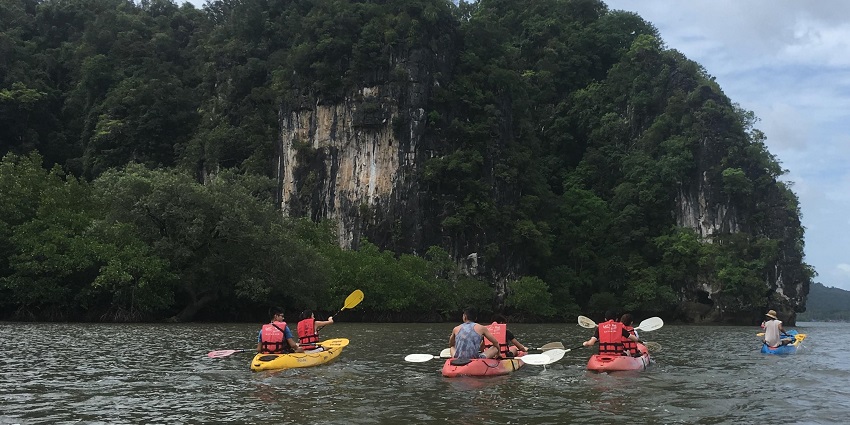 Thalane Bay is one of the best places to visit for enjoying kayaking in Krabi for all.