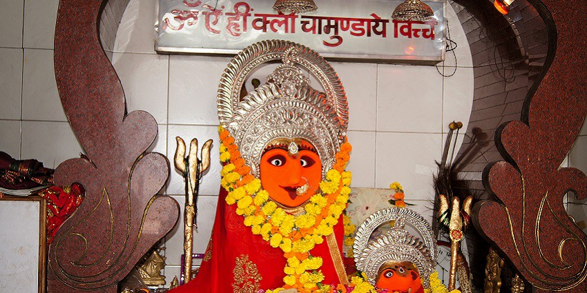 Chamundeshwari, with four arms holding, best place near Mehrangarh fort and museum.