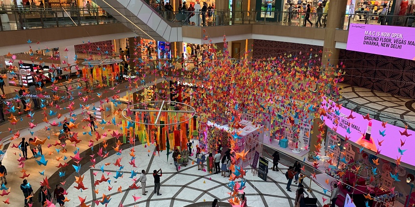 The Great India Place is one of the largest shopping malls in Noida that you must visit.