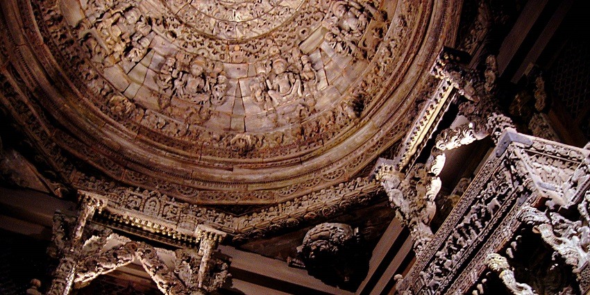The elaborate carvings at Jainism meeting hall.