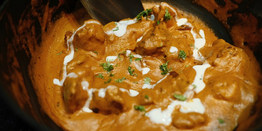 Enjoy lip smacking butter chicken at Parikrama when you want to try non veg food in Connaught Place