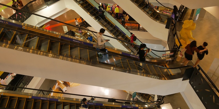 Image of the escalators in the Paseo Mall near one of the airports in Bangkok for all.