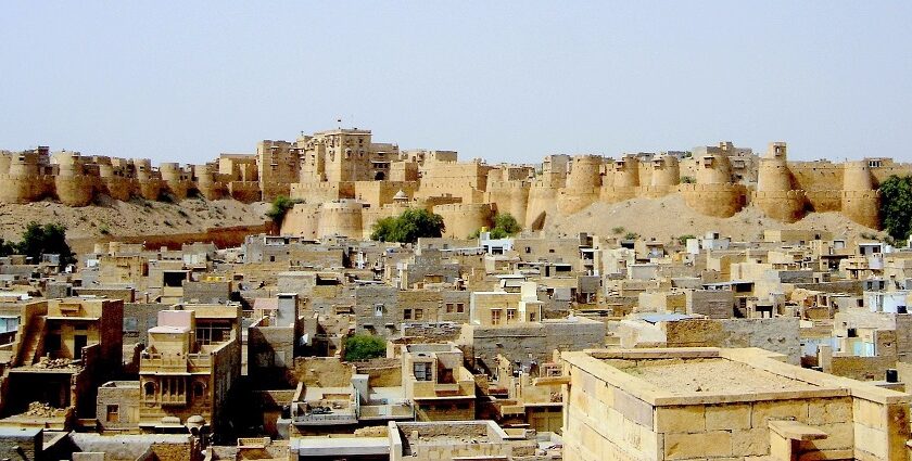 Exploring Jaisalmer Fort, a UNESCO site, is one of the best things to do in Jaisalmer.