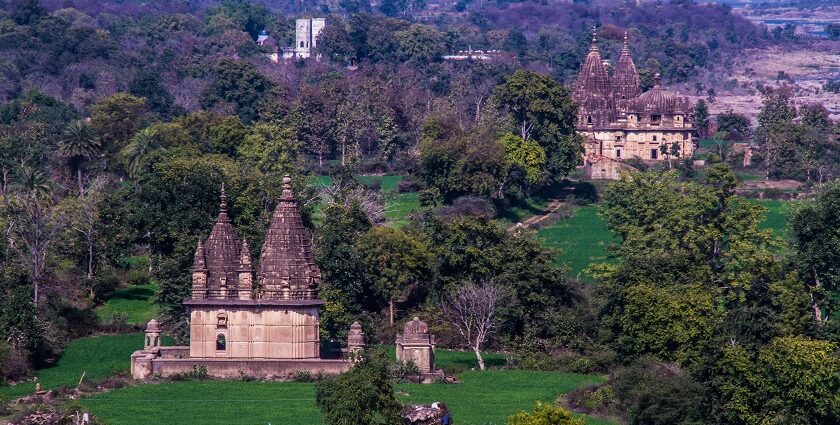 An image of the most auspicious Purana Mandir in Madhya Pradesh.