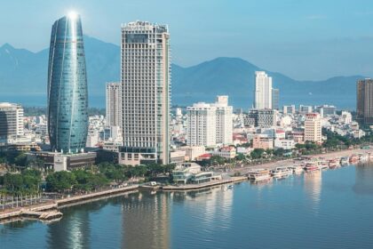 The view of Downtown, visiting here would be one of the things to do in Da Nang.