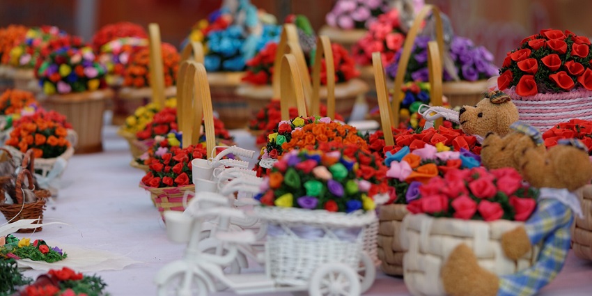 Images of the handmade decor products which is available in the market of the Himachal