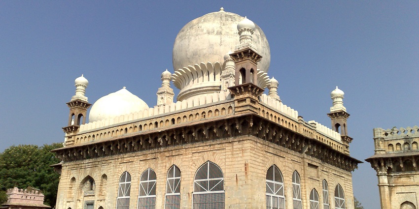 View of the Tomb Of Abdul Waha, one of the very popular places to visit in Kurnool