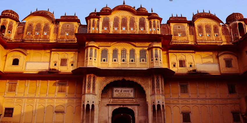 A glimpse of a majestic fort in Tonk, one of the major places to visit near Jaipur.
