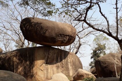 View of the the balancing rocks amidst lush greenery, one of the most unique places to visit in Jabalpur