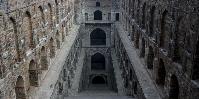 Ugrasen ki Baoli is an architectural and historical wonder that has passed test of time.