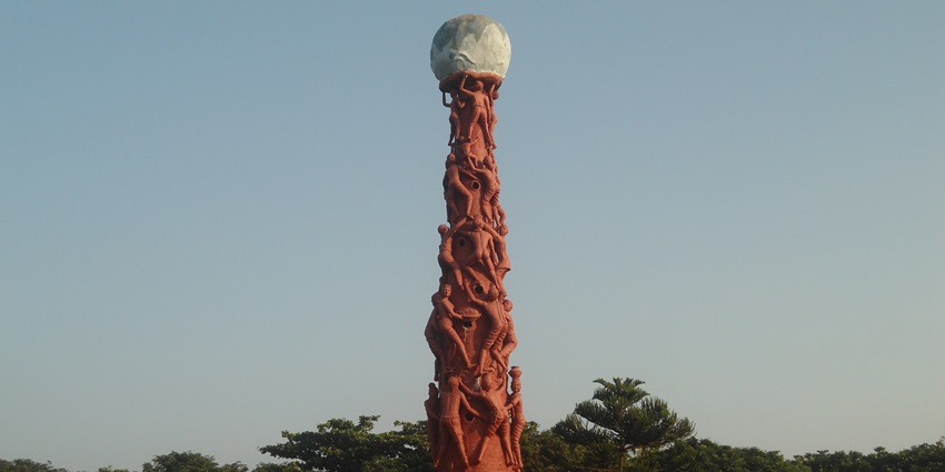 VUDA Park is one of the scenic places to visit in Vizag with a musical fountain.