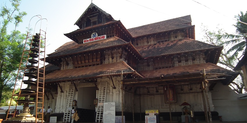 Front view of the majestic Vadakkunnathan Temple open for the devotees and travellers alike.