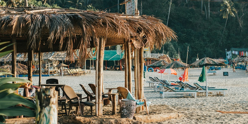 A glimpse of Vagator Beach which is one of the serene beaches in Goa for couples.