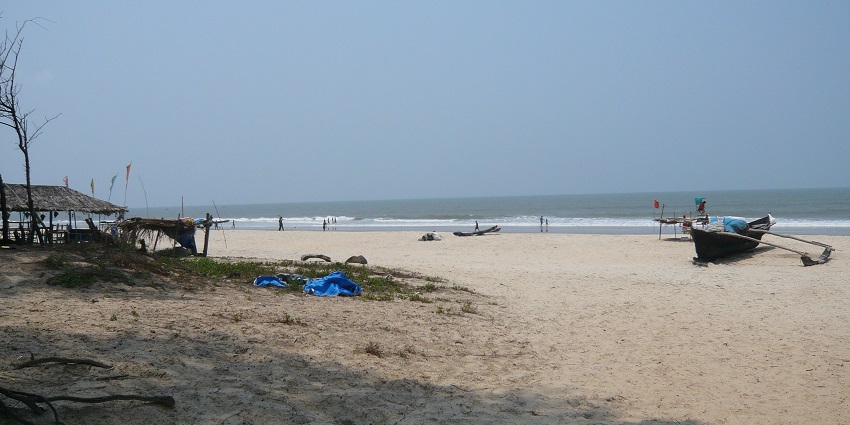 Panaromic view of the beautiful Varca Beach which is among the best places to visit