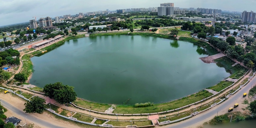 Panoramic view of Chharodi Lake in Ahmedabad - one of the best places to visit for picnic