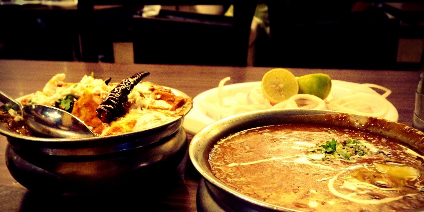 Snap of the freshly cooked tasty Dal makhi which is one of the best veg food in Delhi