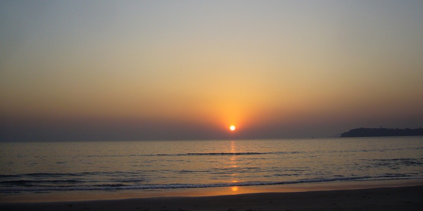 Snapshot of the hypnotic sunset over the arabian ocean from the Velsao beach in Goa, India