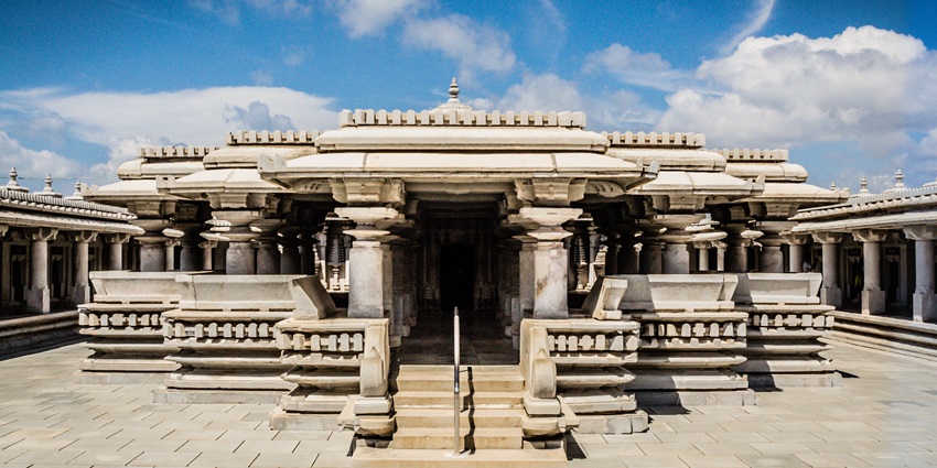 A glimpse of the Venugopala Swamy Temple exuding vintage charm and quaint details.