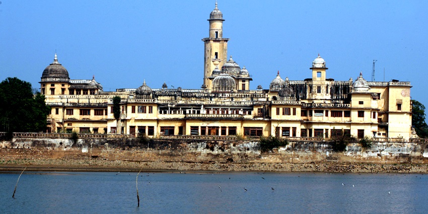 View of Vijay Mandir Palace was the royal residence of Maharaja Jai Singh built in 1918