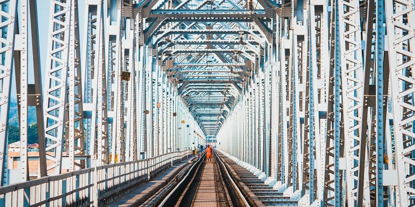 The famous Prakasam Barrage in Vijayawada, one of the top places to visit near Guntur.