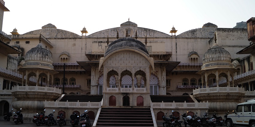 Alwar Palace, a historic royal palace offering insights into Rajasthan’s rich cultural heritage
