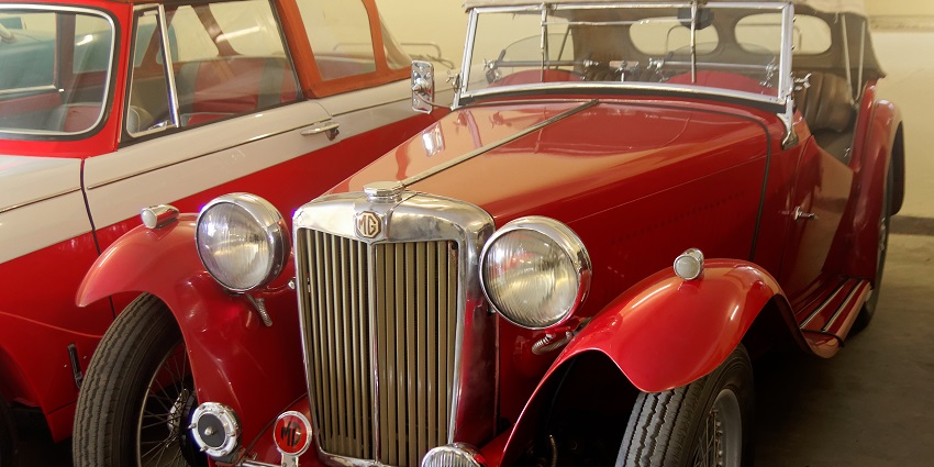 Explore Udaipur's vintage car museum showcasing stunning classic vehicles.